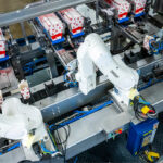 Precyzja i automatyzacja procesu pakowania produktów z wykorzystaniem rozwiązań OMRON omron