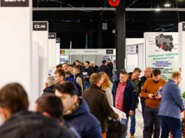 Technologie, efektywność, przemysł, Ptak Warsaw Expo