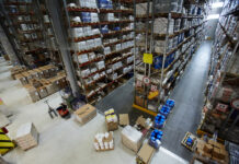 Znakowanie laserowe w logistyce zwiększa wydajność w polskich magazynach